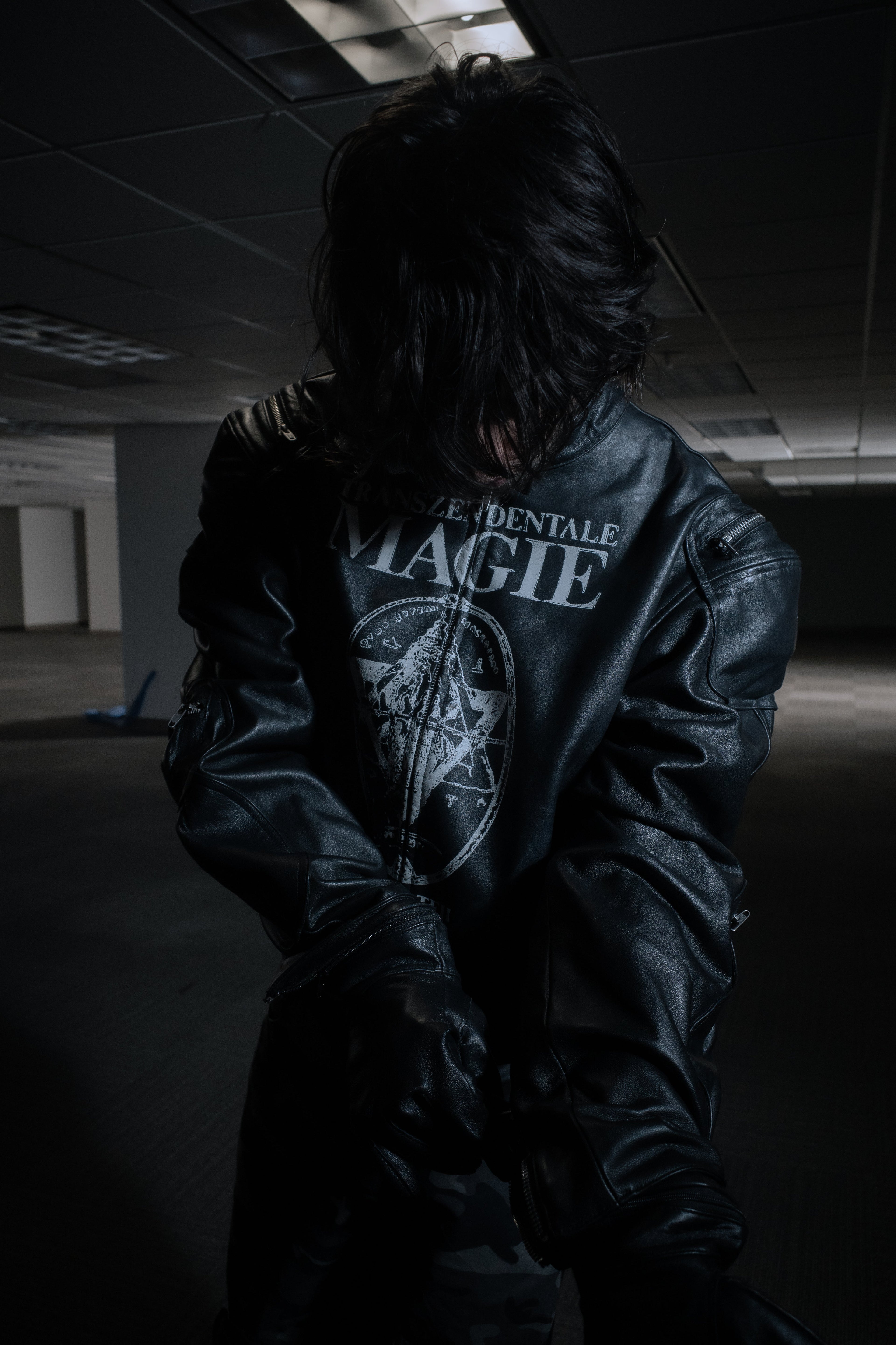 BL MAGIE LEATHER PADDED JACKET W/ SOFTENED DETACHABLE GLOVES