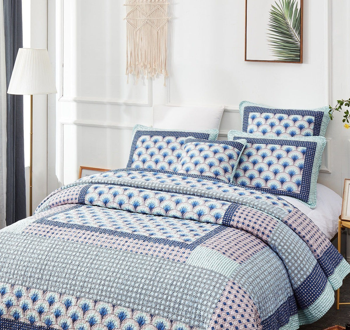 DaDa Bedding Mediterranean Blue Mint Patchwork Quilt Set