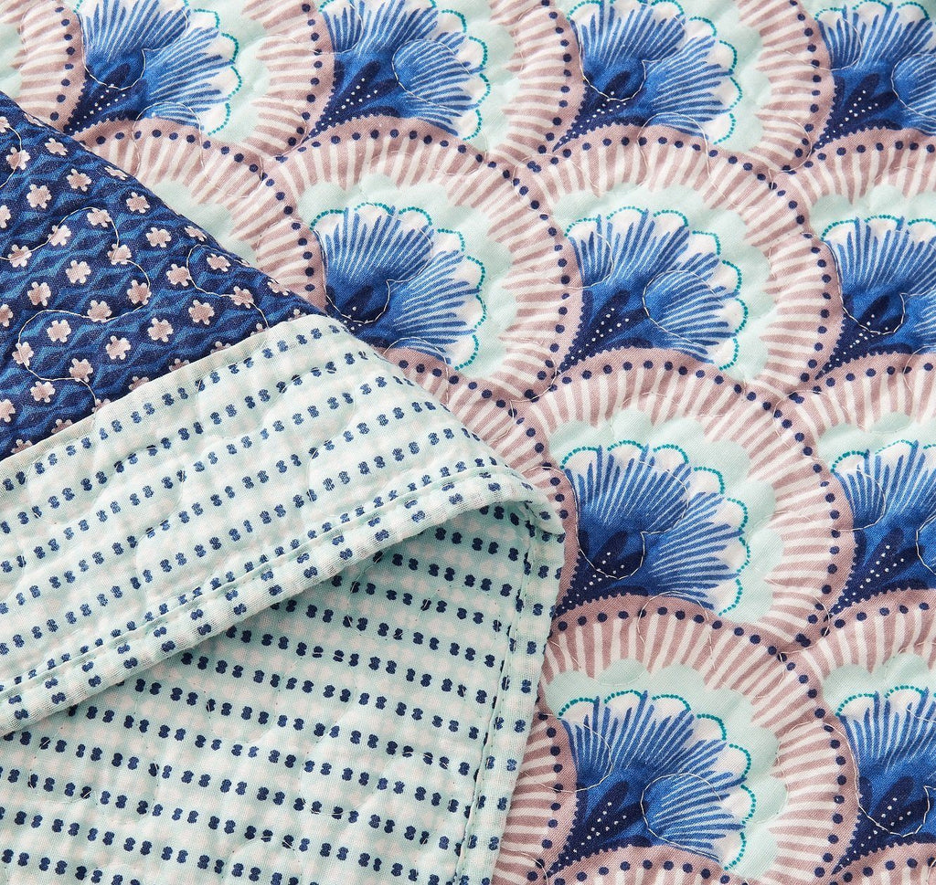 DaDa Bedding Mediterranean Blue Mint Patchwork Quilt Set