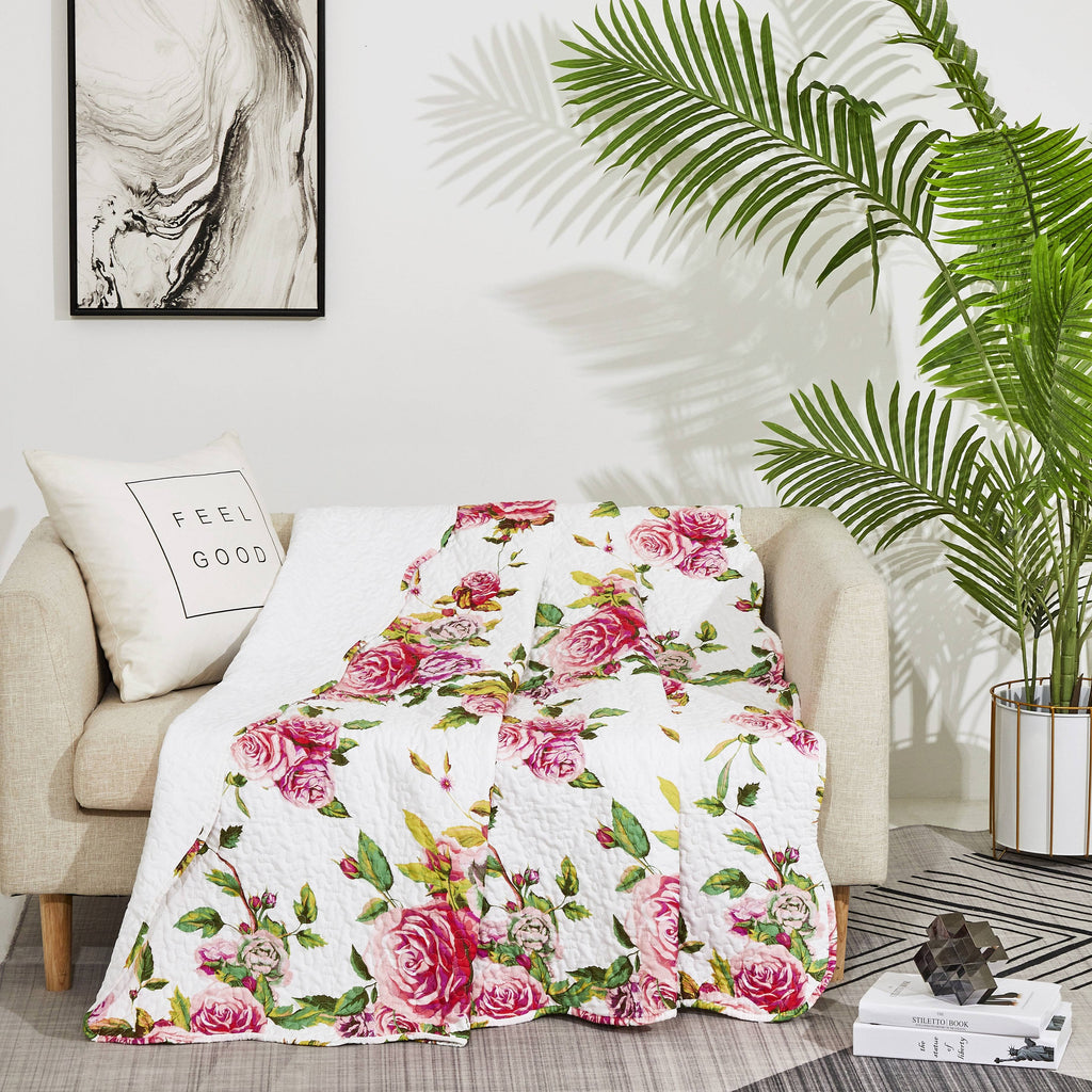 DaDa Bedding Romantic Roses Floral Throw Blanket - Lovely Spring Pink & White Scalloped Colorful Lightweight Breathable - Bright Vibrant Quilted Throw Blanket - 50 x 60